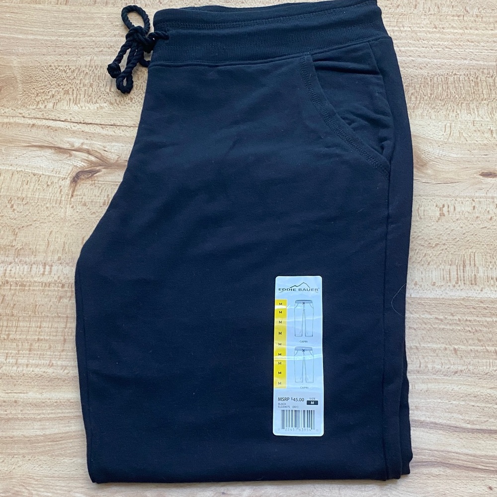 Eddie Bauer NWT Women’s Capris, black size medium